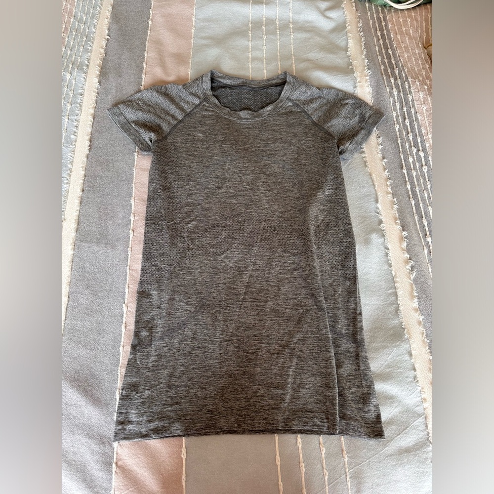 Lululemon Swiftly Tech